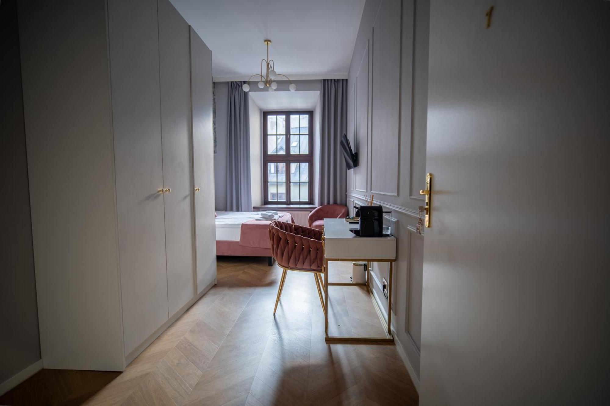 Bracka Main Square Apartments Краков Экстерьер фото